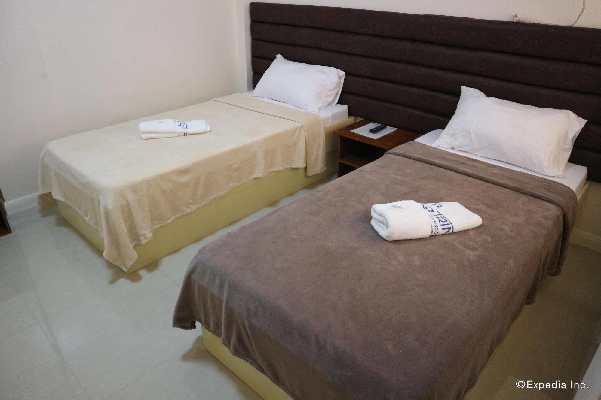 La Trinidad Pension House Kalibo Exterior photo